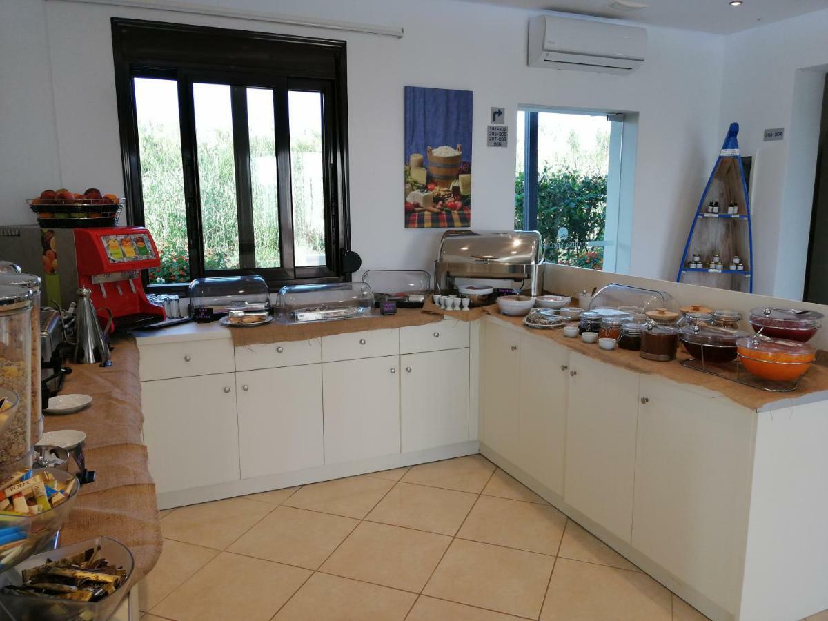 Carisa Maleme Hotel Kültér fotó
