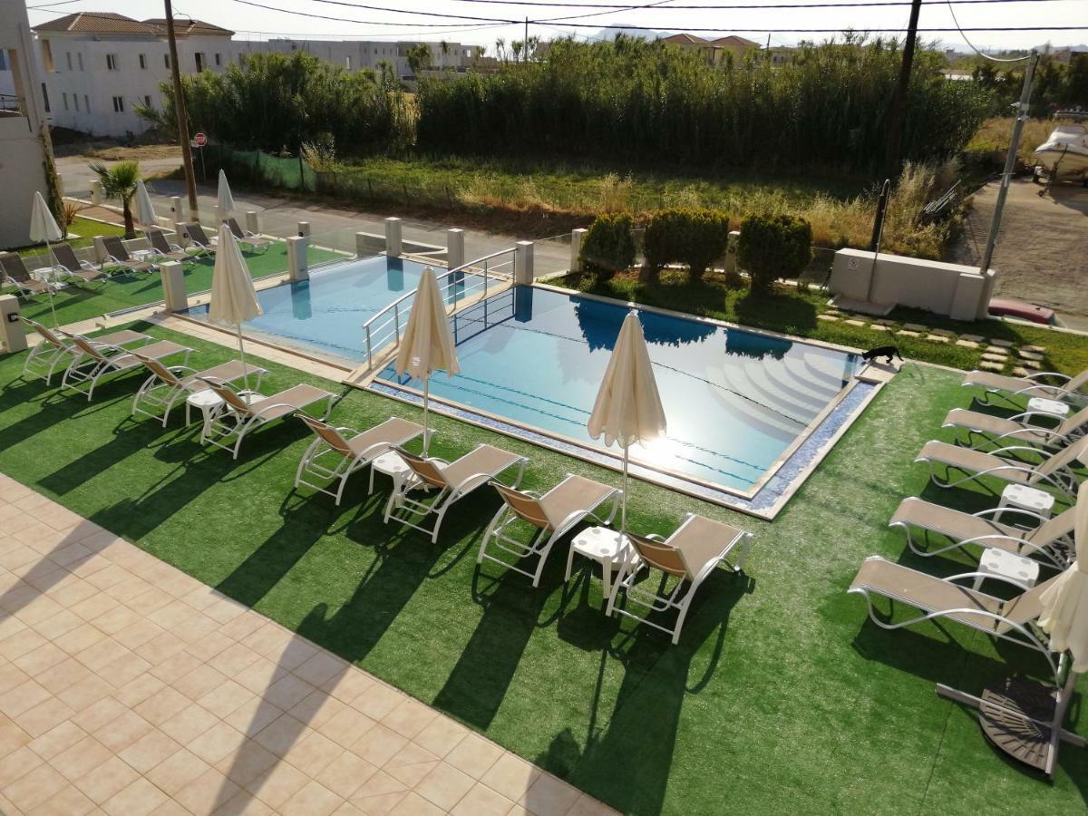 Carisa Maleme Hotel Kültér fotó